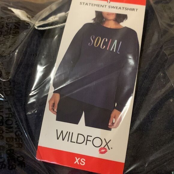 Wild fox statement sweatshirt. XS. NWT super Soft - Picture 3 of 5